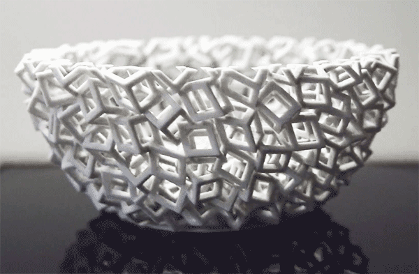 john-edmark-3d-printed-blooms-strobe-animated-sculptures-designboom-03