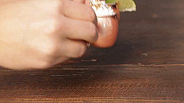迷你莫斯科骡子鸡尾酒杯