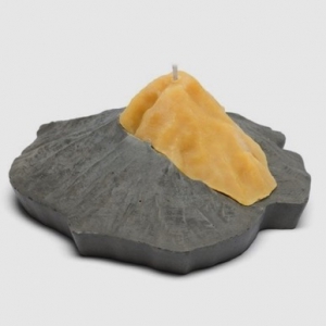 重现历史的火山蜡烛