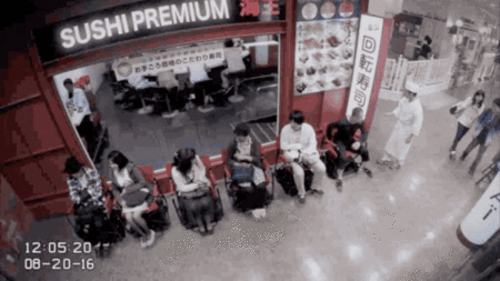 自动轮转的等候椅