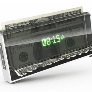 疯狂的碎钞机闹钟