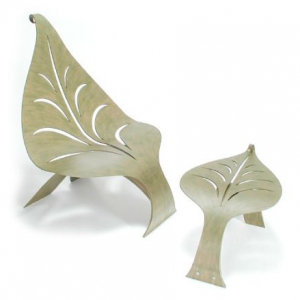 舒展的叶片桌椅