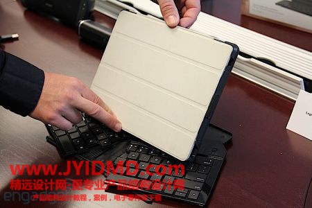 20110825111