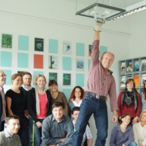 基尔大学推出超强力生物感应粘性胶带