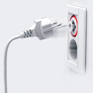 自动弹出插头的安全插座