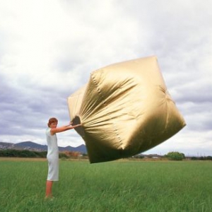 便携自充气房屋