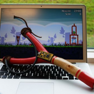 愤怒的小鸟USB弹弓