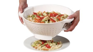 带“后门”的创意沙拉滤锅