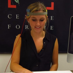 让你瞬间变聪明的电极帽