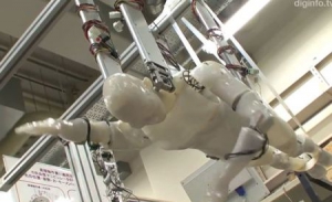 或将成为现实的游泳救生机器人