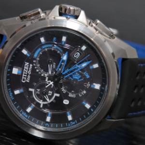 可隐秘查看信息的蓝牙手表