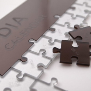 有趣的拼图日历