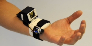 微软的新式手势追踪装置