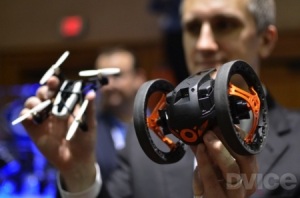 终极玩具之无人机与跳跳车