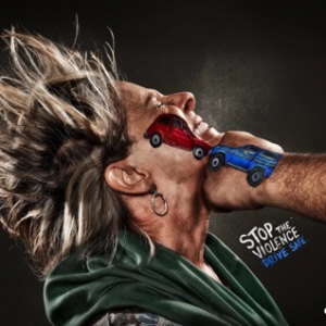 公益广告之停止汽车暴力