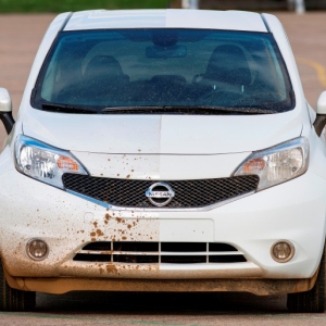 Nissan测试自清洁车身漆