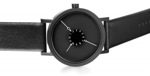 “内向”的手表