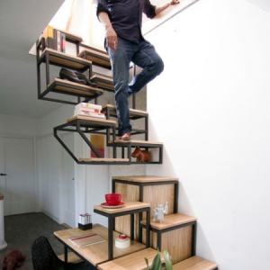 多功能楼梯置物架