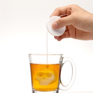 骷髅头泡茶器