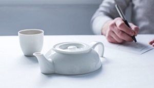 一个人的半个茶壶