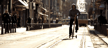 趣味自行踏板车