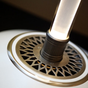 上下颠倒的新式台灯