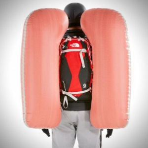 应对雪崩的“双肾”背包