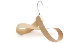 莫比乌斯环衣架