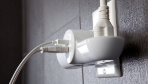 展翼式折叠插座