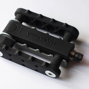 可伸展开的自行车蹬