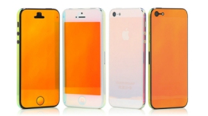 移位变色的 iPhone霓虹贴膜