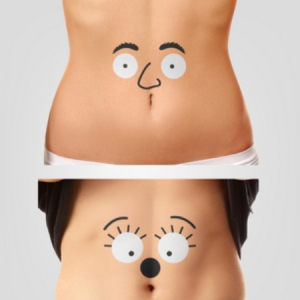 小肚子上的幽默贴画