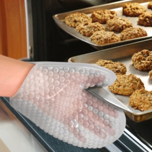 挤不破的“泡泡”手套