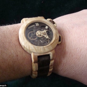 纯木手表