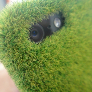 “绿草地”iPhone壳