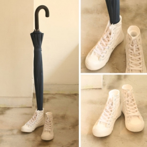 “帆布鞋”雨伞撑