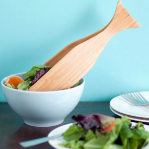 可爱的鲸鱼沙拉夹