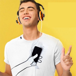 T恤上的创意兜兜