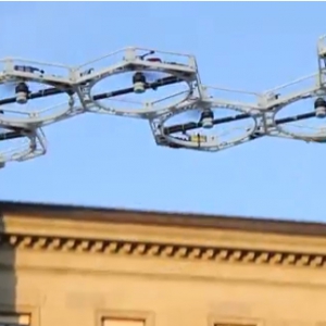 分布式协同旋翼飞行器