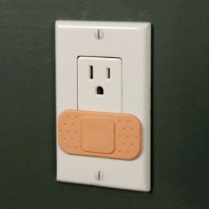 “邦迪”插座盖