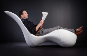 优美的曲线躺椅