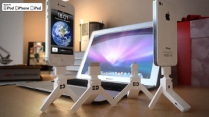 充电、支架、存储三合一