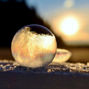 冬日唯美肥皂泡