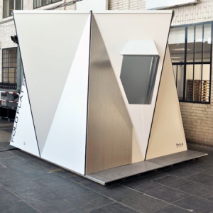 可折叠的避难屋