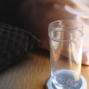 贴心的温水闹钟