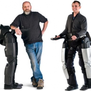 残疾人辅助机械假肢