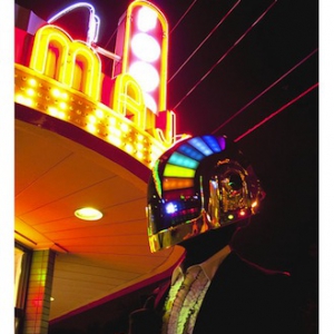 绚丽的霓虹头盔