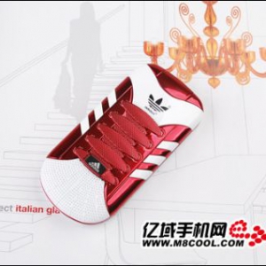 山寨阿迪达斯鞋手机