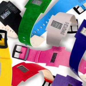 世界上第一款纸质手表