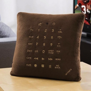 冬日佳品之抱枕遥控器